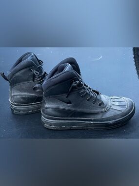 Nike ACG Black Men's High-Top Leather Boots